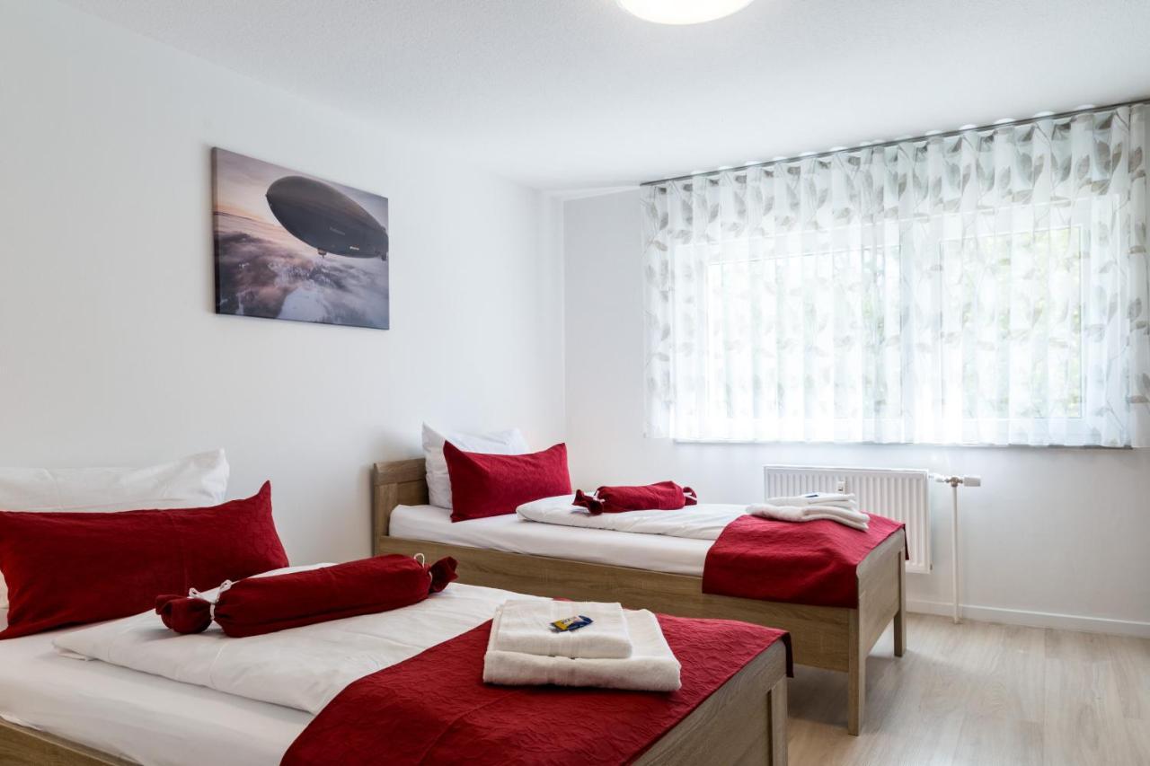 Apartment Eastside Mit 3 Zimmern Fur Bis Zu 5 Personen Mit Balkon Friedrichshafen Exterior photo